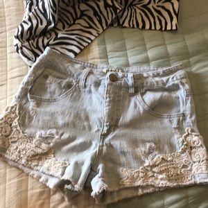 Celebrity pink Sz 5 super cute shorts